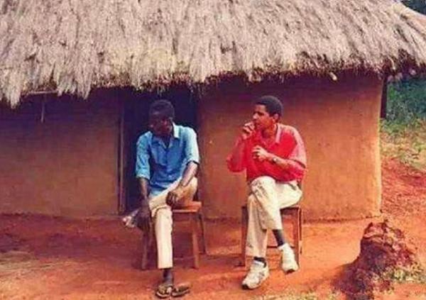 奧巴馬第一次回非洲老家:幫祖母扛大米,和兄弟坐在村頭喝酒 奧巴馬第一次回非洲老家:幫祖母扛大米,和兄弟坐在村頭喝酒