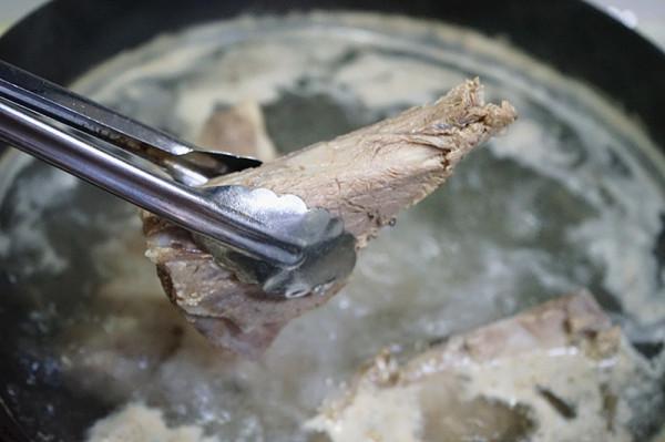 天寒地凍吃口熱的,這五道簡單燉菜,暖身心滋養脾胃,家常又好吃 天寒地凍吃口熱的,這五道簡單燉菜,暖身心滋養脾胃,家常又好吃