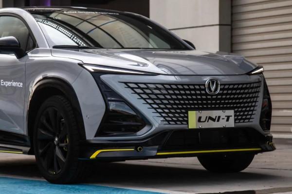 一年就升級，賽道檢驗2022款UNI-T