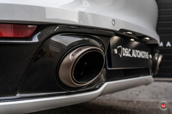 如何讓一臺保時捷911 Carrera 4S脫穎而出