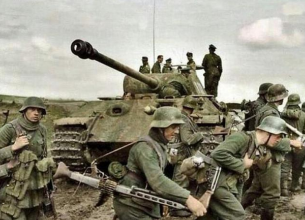 蘇聯秘密武器喀秋莎落入敵方手中,特種小隊為“救”武器英勇獻身 蘇聯秘密武器喀秋莎落入敵方手中,特種小隊為“救”武器英勇獻身