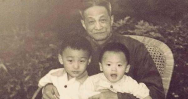 王諍:被“虜”來的開國中將,通訊工作的開山鼻祖,2個將軍兒子 王諍:被“虜”來的開國中將,通訊工作的開山鼻祖,2個將軍兒子