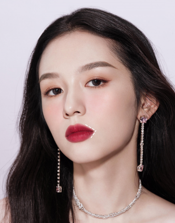 一看就很“貴”的臉長什麼樣? 一看就很“貴”的臉長什麼樣?