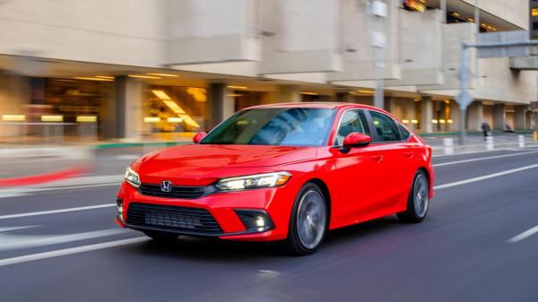 十代雅閣銷量下降，是消費者終於意識到它有點四不像了？