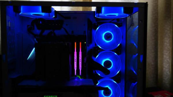 顏值不俗，效能不錯—換一個選擇，XPG龍耀D50 ROG款測試體驗