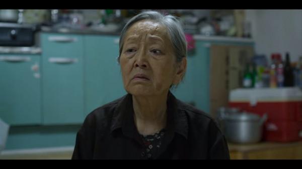 《魷魚遊戲》001伯伯是男主角親父?8大看漏眼線索成鐵證 《魷魚遊戲》001伯伯是男主角親父?8大看漏眼線索成鐵證