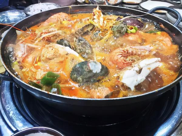 又一個旅遊小鎮，想在這度過