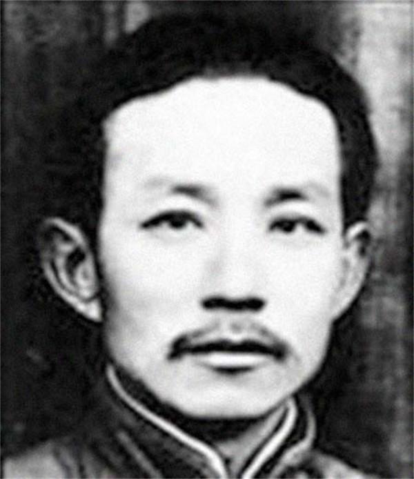 新四軍團長湯景延，率部投靠日軍，為什麼粟裕反而十分高興？