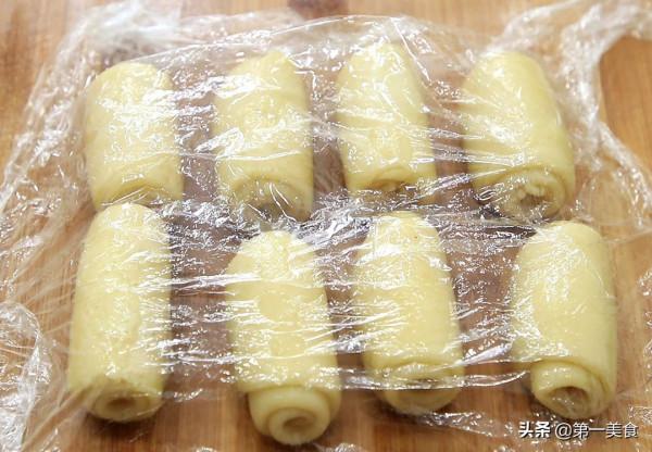 家常老婆餅，只要掌握油酥和油皮的技巧，在家也能做出金黃焦酥