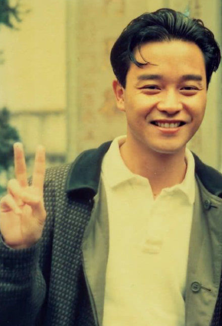 4位香港歌壇天王的“退潮”:癱瘓靠救濟、跳樓自殺、私下生子 4位香港歌壇天王的“退潮”:癱瘓靠救濟、跳樓自殺、私下生子