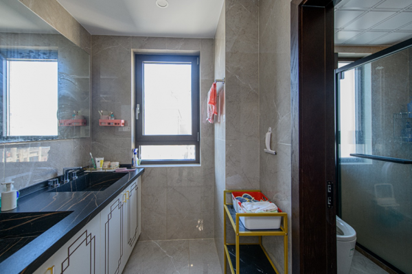 190㎡新中式大平層，務實出發、更加註重健康時尚與功能的設計