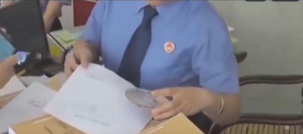 張向斌沉迷美色甘當賣國賊，偽裝20年間出賣5000多份情報，最後下場大快人心！|真實案件