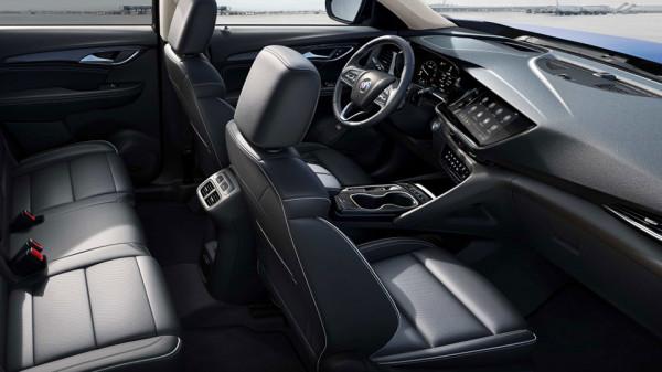 “鍍鉻狂魔”遇見“套娃王”，昂科威PLUS對比途觀L