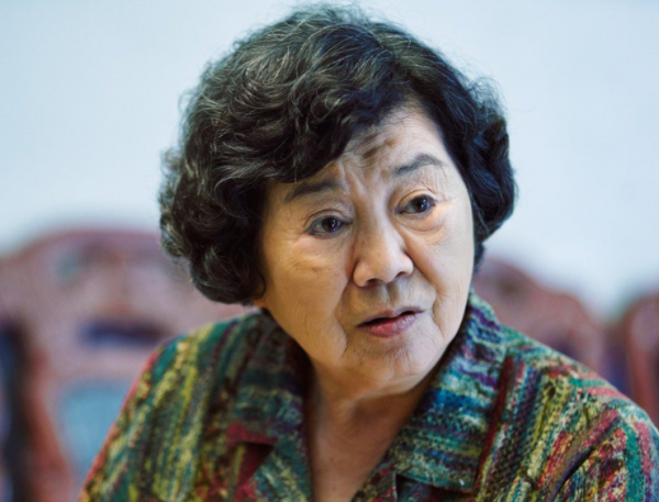 老戲骨王滿嬌健康出問題,一度痛到無法站立,曾因吃藥不喝水病危 老戲骨王滿嬌健康出問題,一度痛到無法站立,曾因吃藥不喝水病危