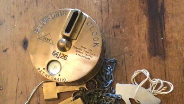 巡邏鐘的故事 | The watchman is watching you