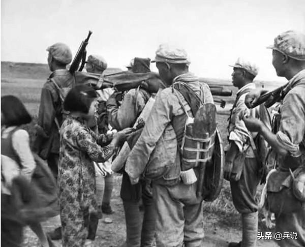 2個營對抗3個軍？師長李德生下達的任務不可思議，創戰史傳奇