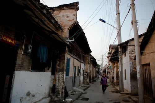 湖北2000年曆史古城，古時是兵家必爭之地，如今卻只剩下8萬人口