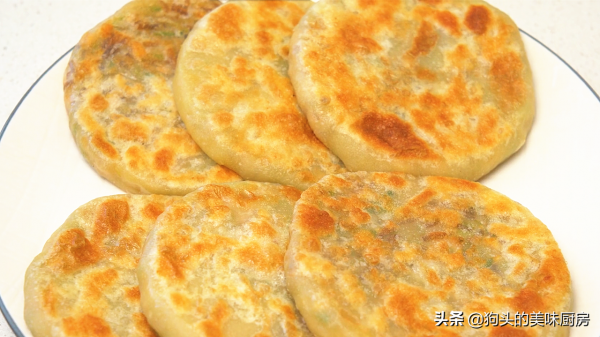 麵食像我這樣做，不揉麵不擀麵，省時省力，皮薄大餡，一口滿嘴香