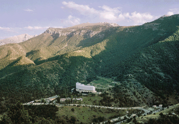 迷人而詭異的蘇聯養老院