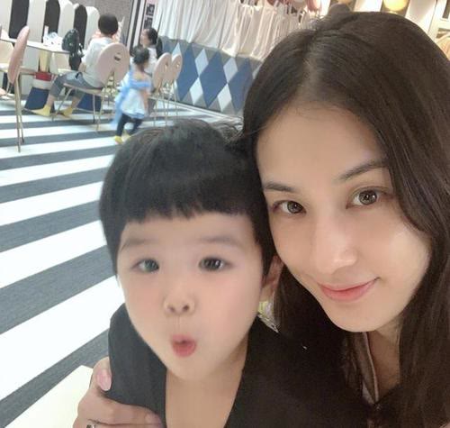 結婚14年,黃聖依嫁入豪門14年終於嫁給了愛情,楊子你就是公主 結婚14年,黃聖依嫁入豪門14年終於嫁給了愛情,楊子你就是公主