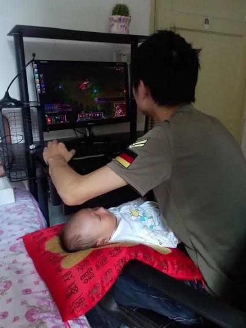 喝純淨水的筆記本，它不香嗎？你值得擁有