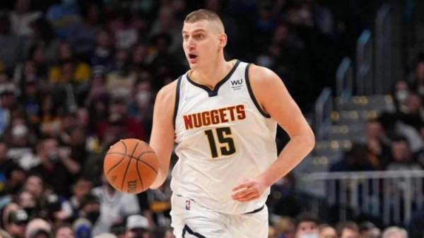 德羅贊轟38&plus;6&plus;6創歷史卻無緣最佳，對不起你遇到了連得10分的老漢