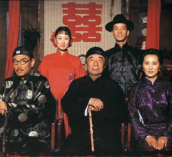 《開端》帶火了劉丹！從梅婷到楊紫，多名女演員曾因正午陽光走紅