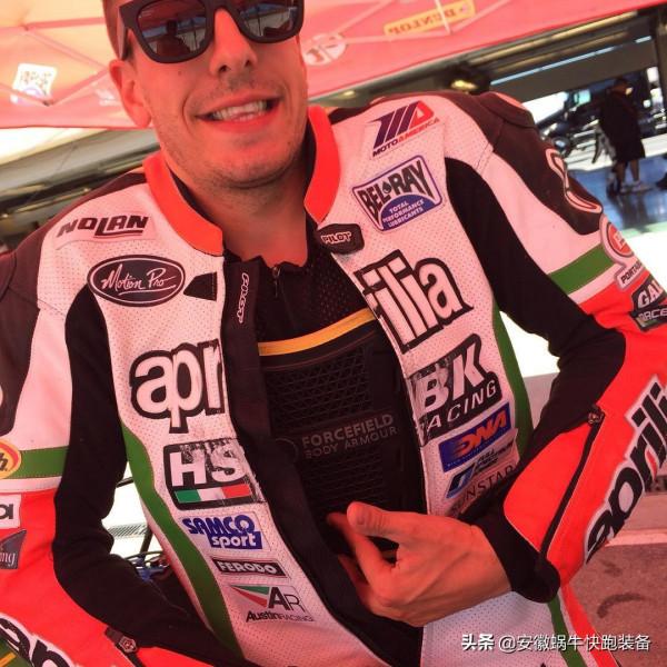 摩托車騎行必備常識：騎行穿得再潮都沒用，專業護具保護少不了