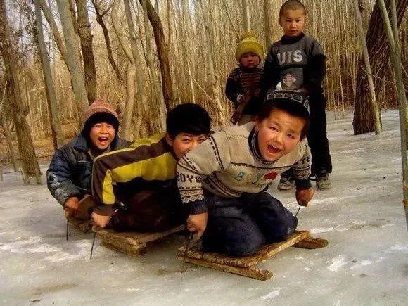 二十年前，農村過年老照片，哪一個勾起了你的回憶