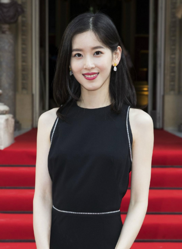 沉浸式職場推理綜藝來襲,章澤天綜藝首秀,還是要進軍娛樂圈了? 沉浸式職場推理綜藝來襲,章澤天綜藝首秀,還是要進軍娛樂圈了?