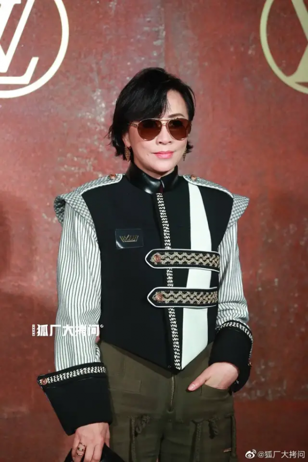 直播空場30分鐘，誰在耍大牌？