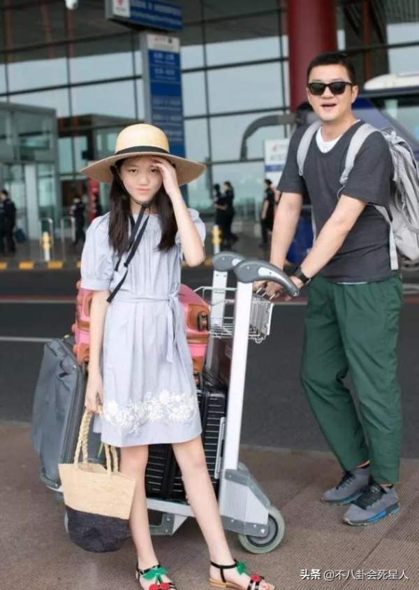 7位星二代名媛,個個國外留學,16歲將繼承36套房 7位星二代名媛,個個國外留學,16歲將繼承36套房