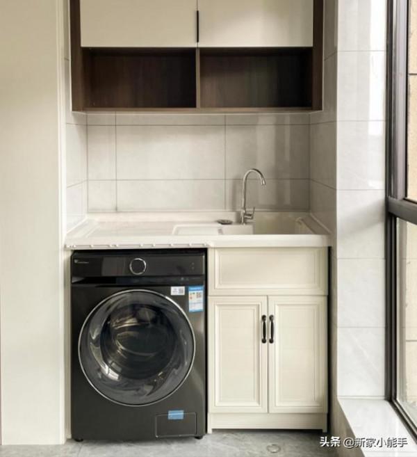 120平新房，裝修花了25萬，全屋簡約溫馨，隱形門電視牆很棒