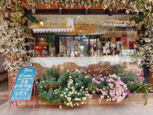 雲南麗江的“偏遠”古鎮,原汁原味,沒什麼商業氣息,遊客還不多 雲南麗江的“偏遠”古鎮,原汁原味,沒什麼商業氣息,遊客還不多