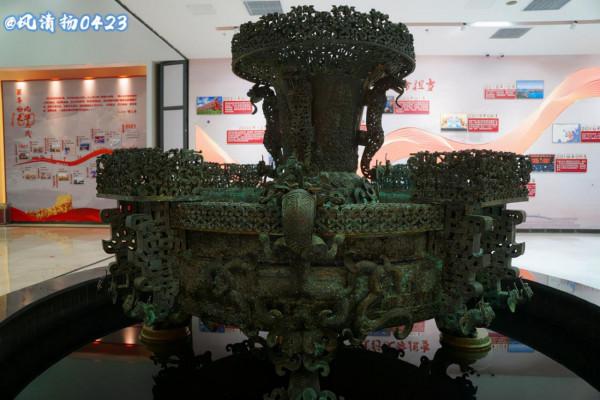 曾侯乙尊盤(21——268) 曾侯乙尊盤(21——268)