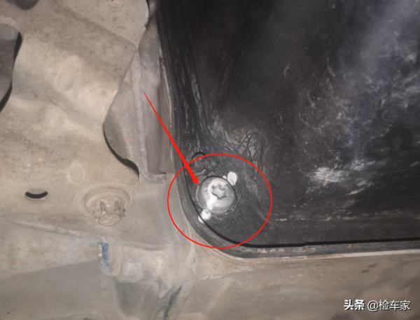 花15萬給女朋友買輛賓士GLA，賣家卻沒有門店！這樣的車能買嗎？