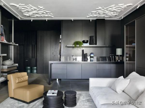 MARINA KUTUZOVA 黑色精緻主義