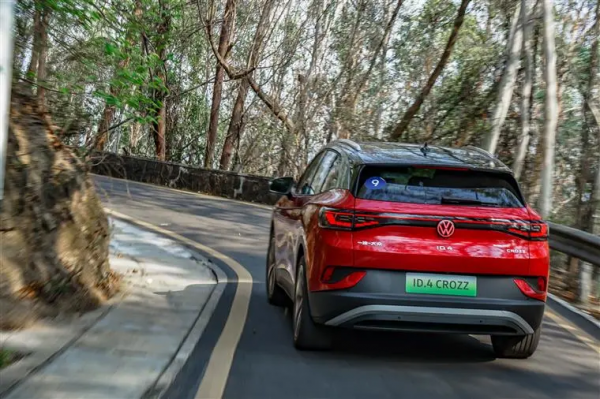 試駕一汽大眾MEB純電平臺ID.4 CROZZ,靠譜在哪裡? 試駕一汽大眾MEB純電平臺ID.4 CROZZ,靠譜在哪裡?