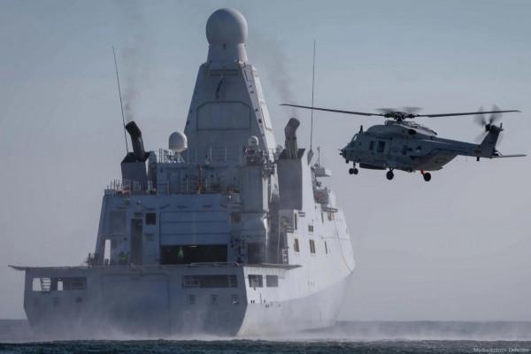 &OpenCurlyDoubleQuote;荷蘭&rdquo;級巡邏艦圖集（44圖）