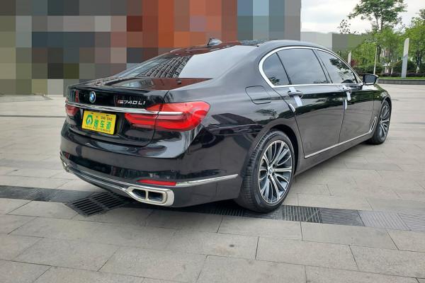 52萬想撿漏一臺精品寶馬7系,不料碰上召回車輛,客戶:中獎了 52萬想撿漏一臺精品寶馬7系,不料碰上召回車輛,客戶:中獎了