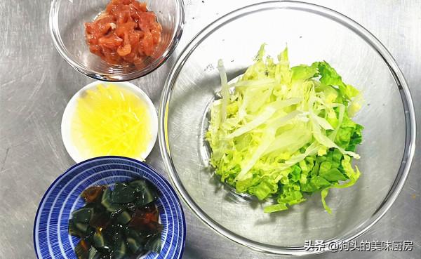 廣東人特色生滾粥,煲了20幾年的做法,嫩滑鮮美,連鍋底都不剩 廣東人特色生滾粥,煲了20幾年的做法,嫩滑鮮美,連鍋底都不剩