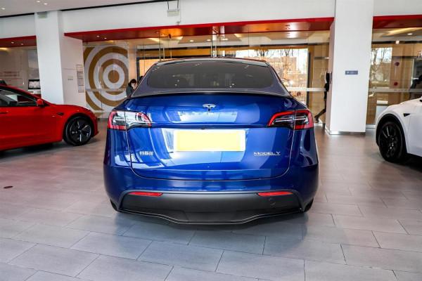 單月賣出40500輛，最快3&period;7秒破百，特斯拉Model Y究竟有何實力？