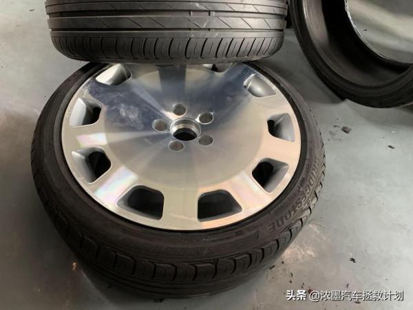 「至臻情懷」一臺老傢伙的重生路,修復煥新一臺戰損級帕薩特B5 「至臻情懷」一臺老傢伙的重生路,修復煥新一臺戰損級帕薩特B5