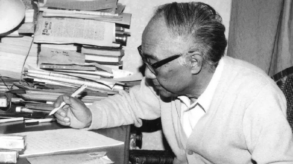 汪曾祺：天冷了，家人閒坐，燈火可親