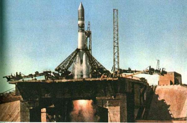 尤里·加加林首次太空飛行的檔案檔案解密：當局隱瞞了60年