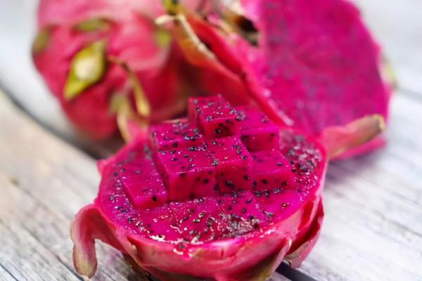 紅心火龍果,能不能多吃?關於火龍果的常識,你瞭解多少呢? 紅心火龍果,能不能多吃?關於火龍果的常識,你瞭解多少呢?