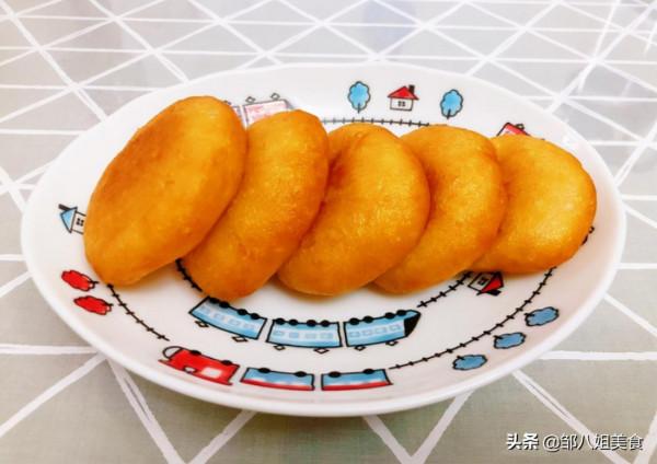 ​買不到炸糖糕？不如自己動手做，方法簡單，做出來個個脆皮空心