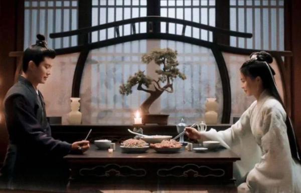 熱度和口碑居高不下，爛俗梗雲集的一生一世，真的不配更高分嗎？