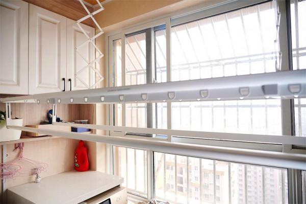 售價1699元，小米上線全新晾衣神器，帶加熱烘乾哦