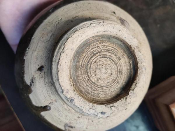 今天花了80塊錢買了一個唐宋時期的罐子